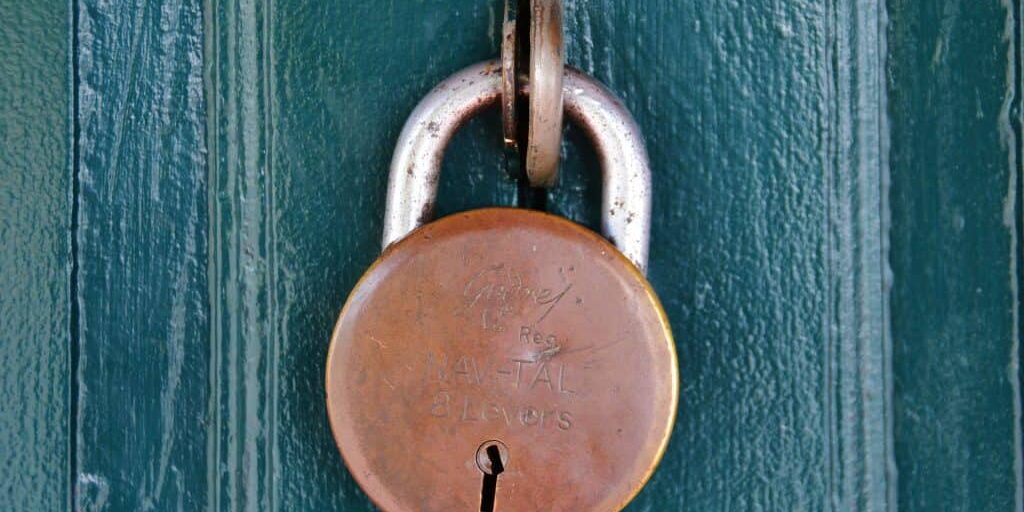 padlock-1379476_1920