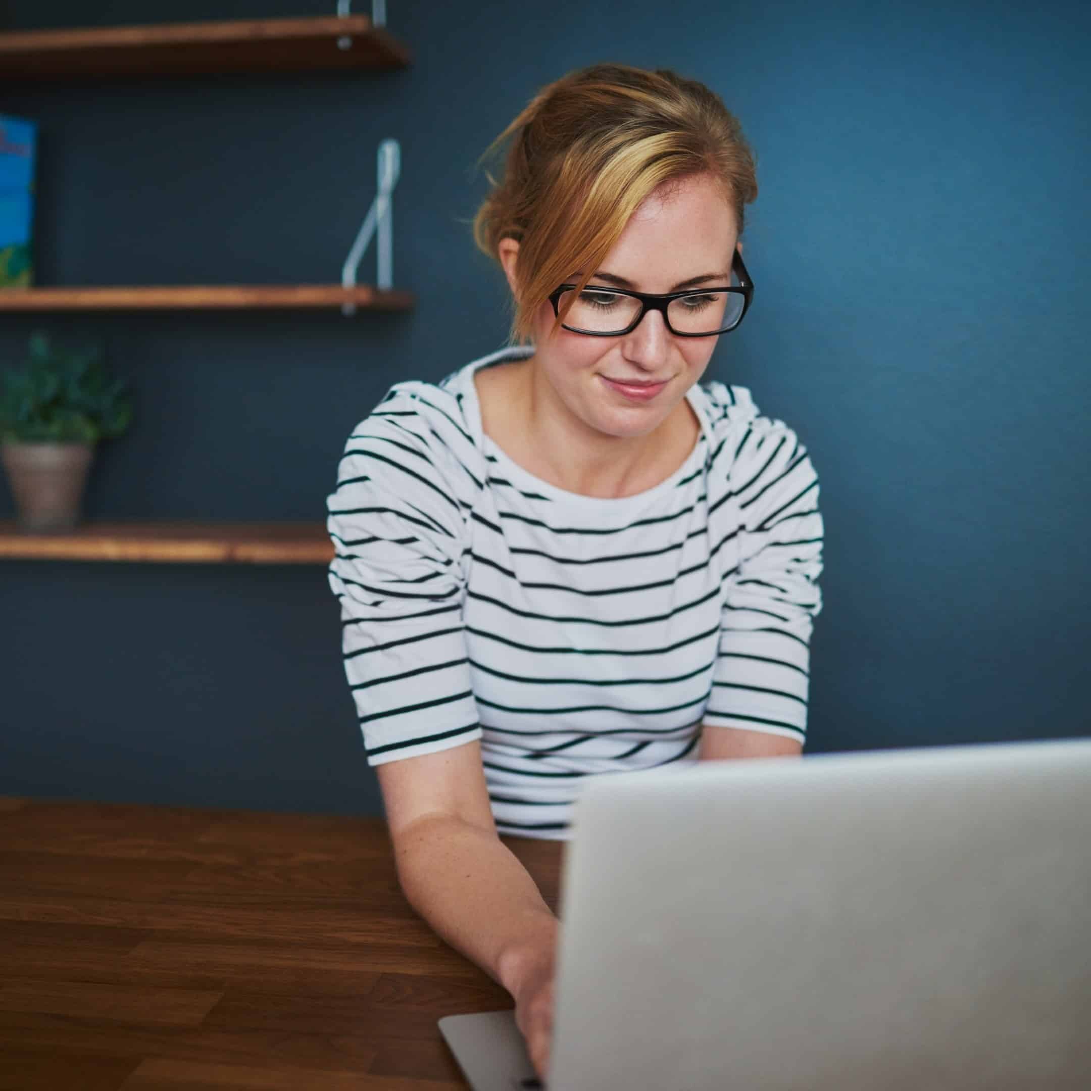 women working (2) women working (2)